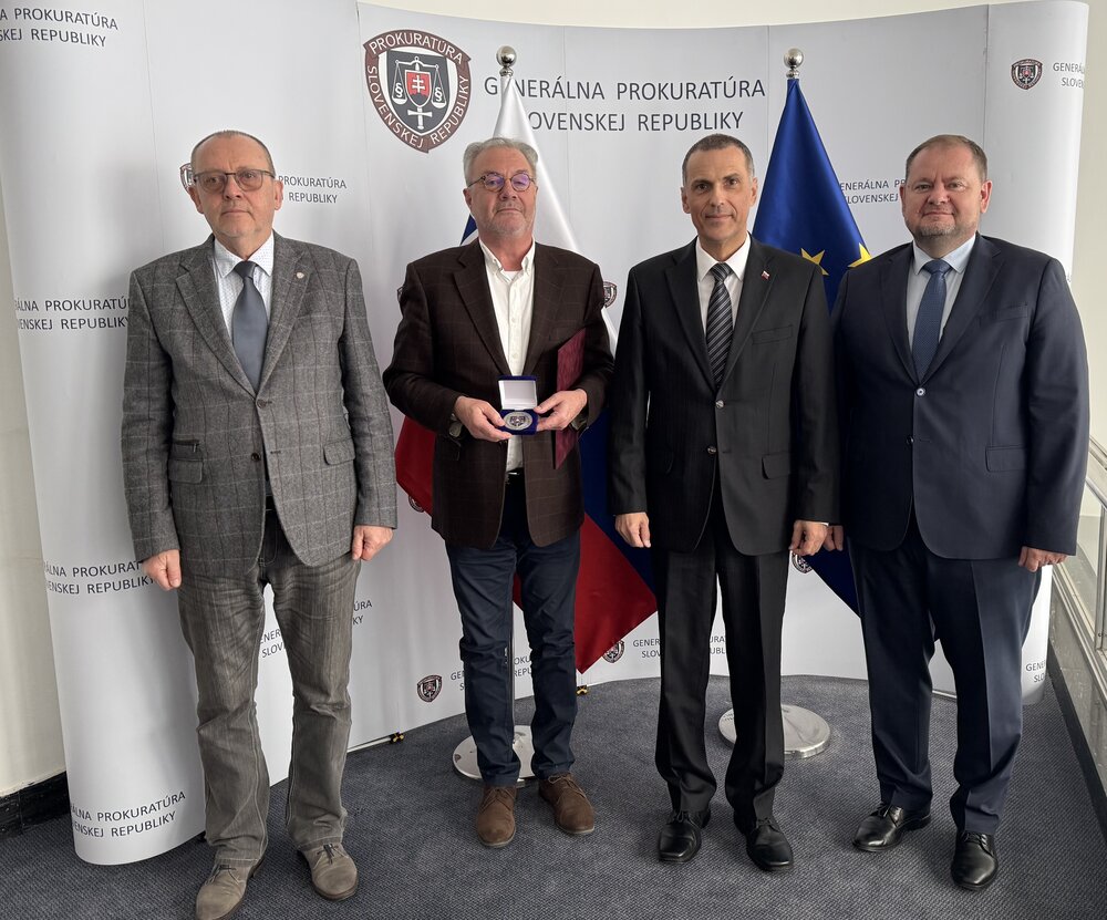 sikuta.jpg - popis k obrázku nebol zadaný